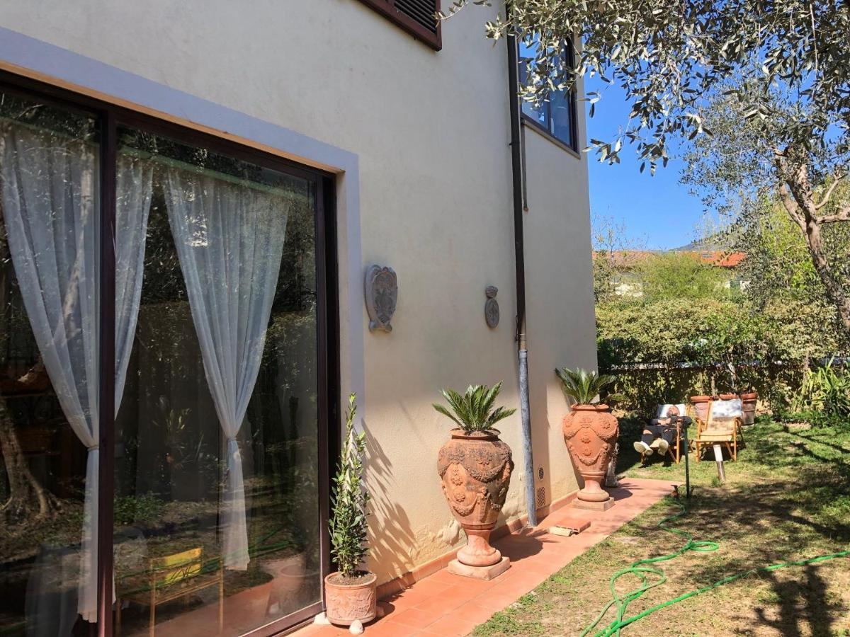 La Villa Bianca - Appartamento In Villa Сесто Фиорентино Екстериор снимка